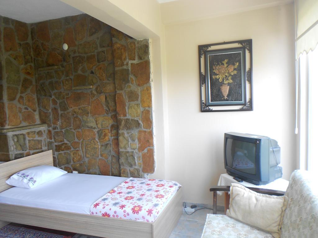 Irmak Family Pension & Apartments Еджеабат Номер фото