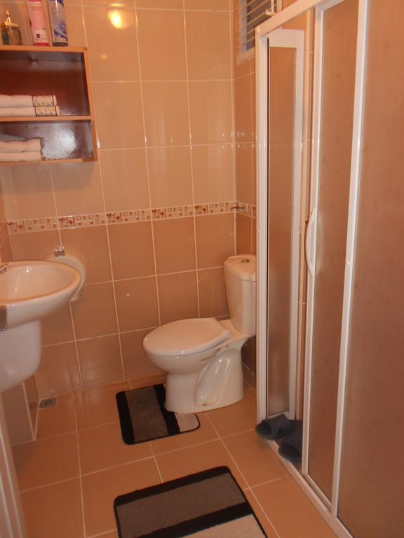 Irmak Family Pension & Apartments Еджеабат Номер фото