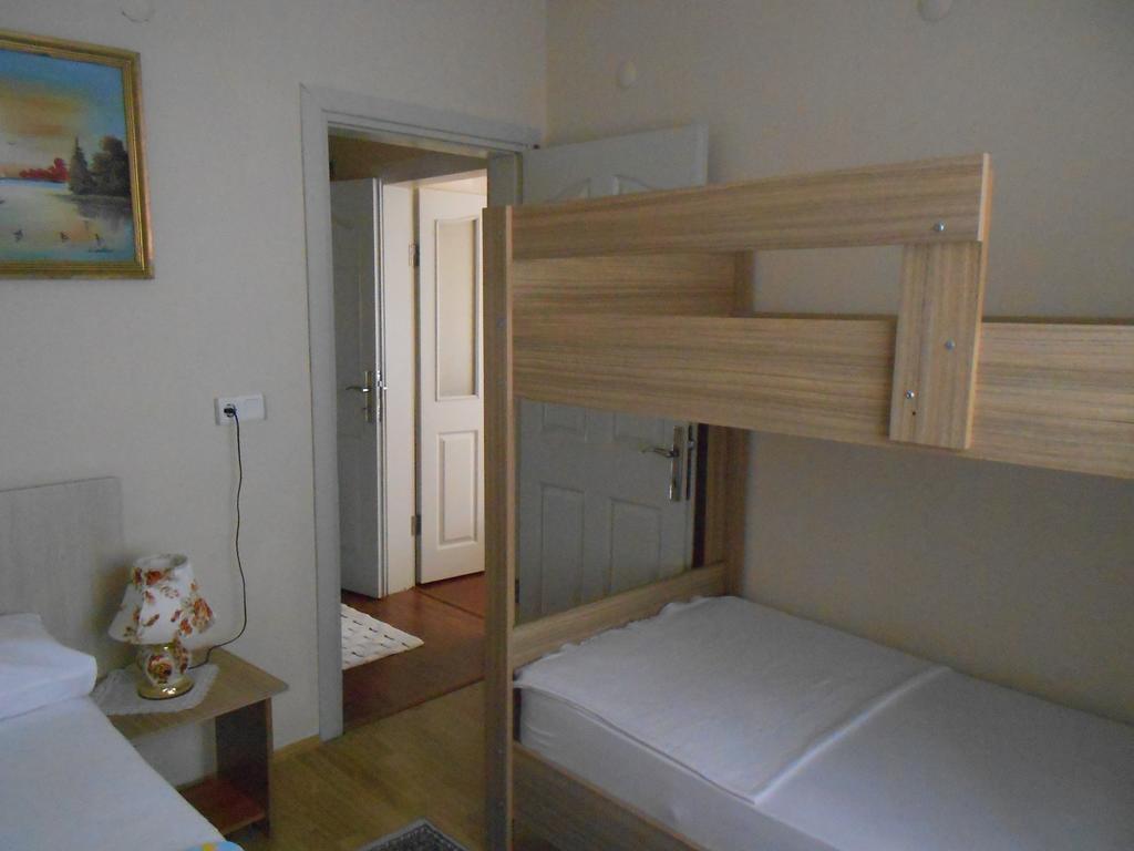 Irmak Family Pension & Apartments Еджеабат Номер фото