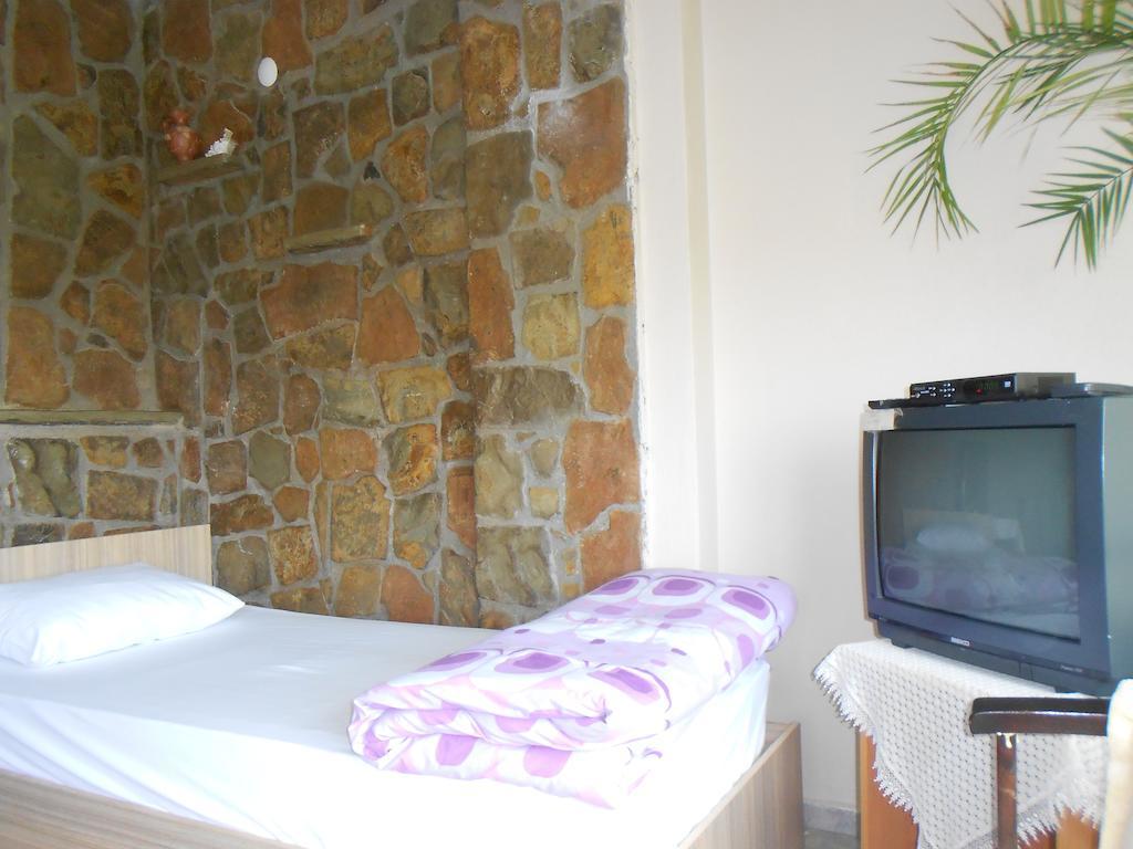 Irmak Family Pension & Apartments Еджеабат Номер фото